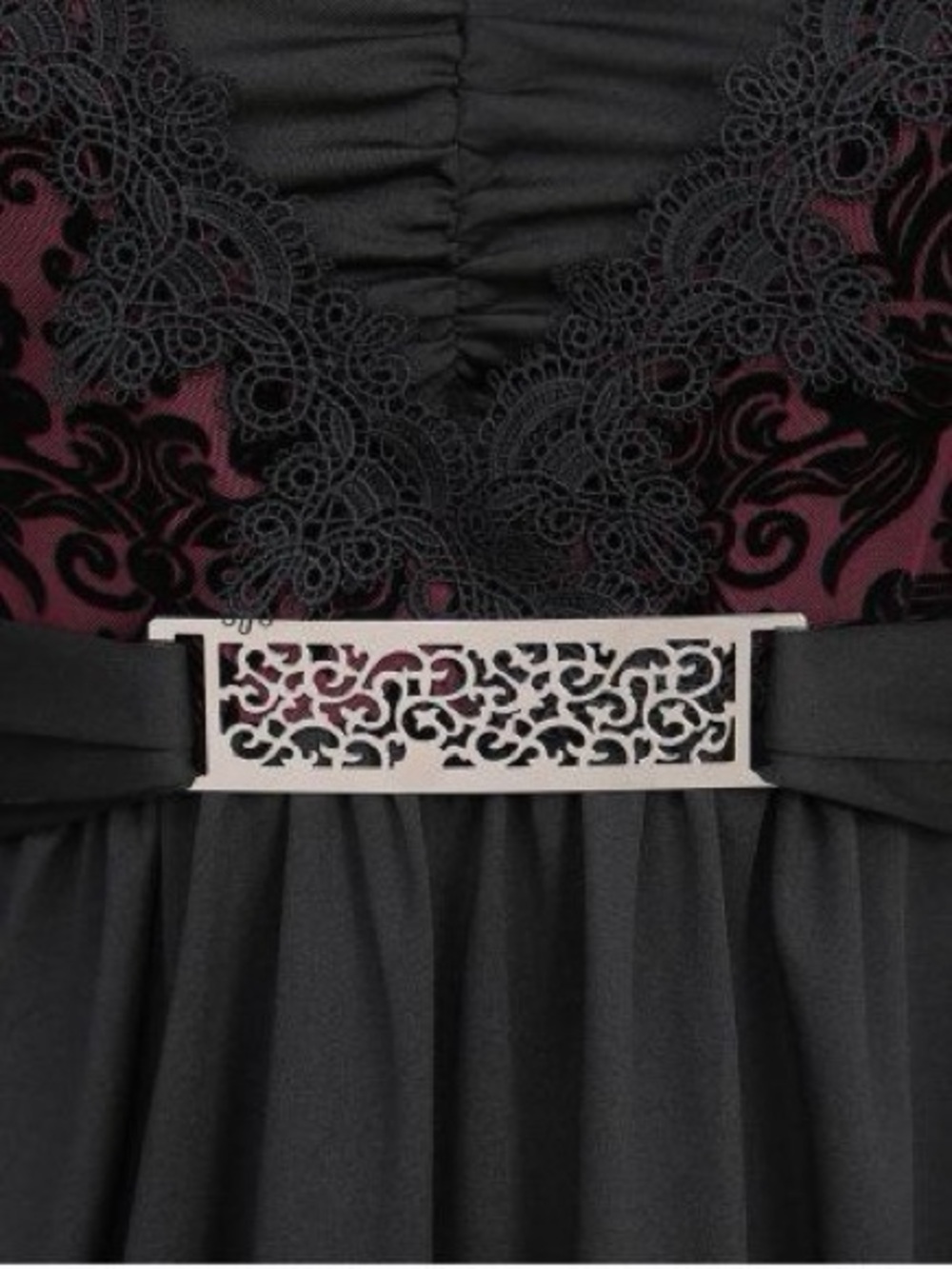 Rosegal Black and Burgundy Lace Bell Sleeve Tunic - Picture 2 of 6